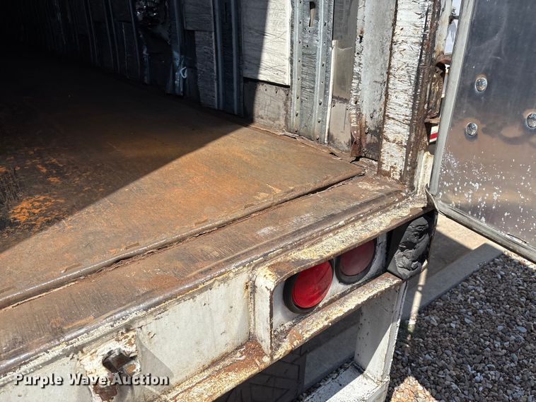image for item EM0619 2006 Lufkin TFV-CL-110 dry van trailer