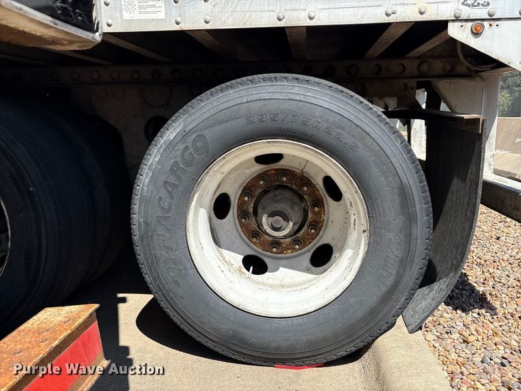 image for item EM0619 2006 Lufkin TFV-CL-110 dry van trailer