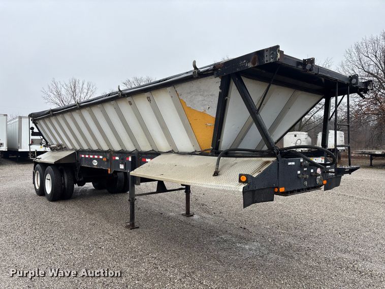 image for item EM5041 2004 Etnyre live bottom trailer