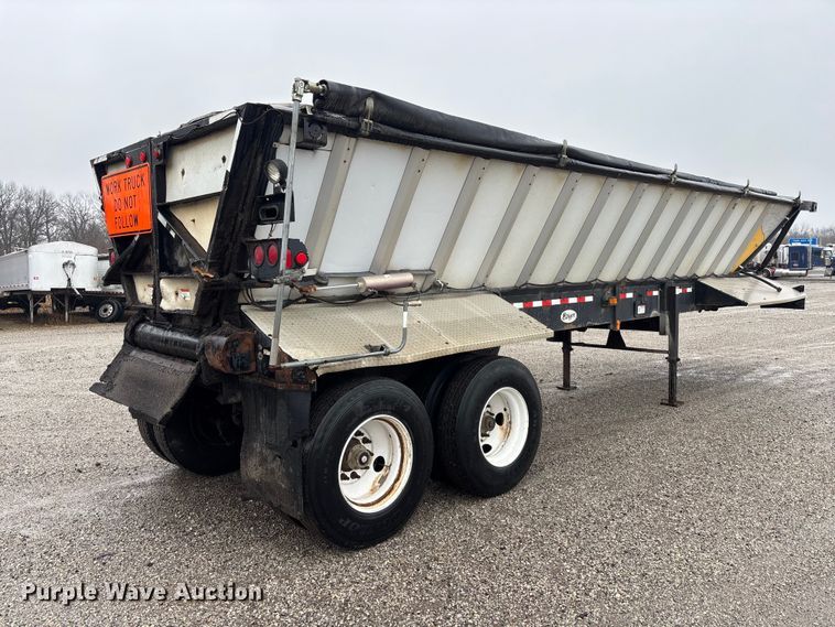 image for item EM5041 2004 Etnyre live bottom trailer