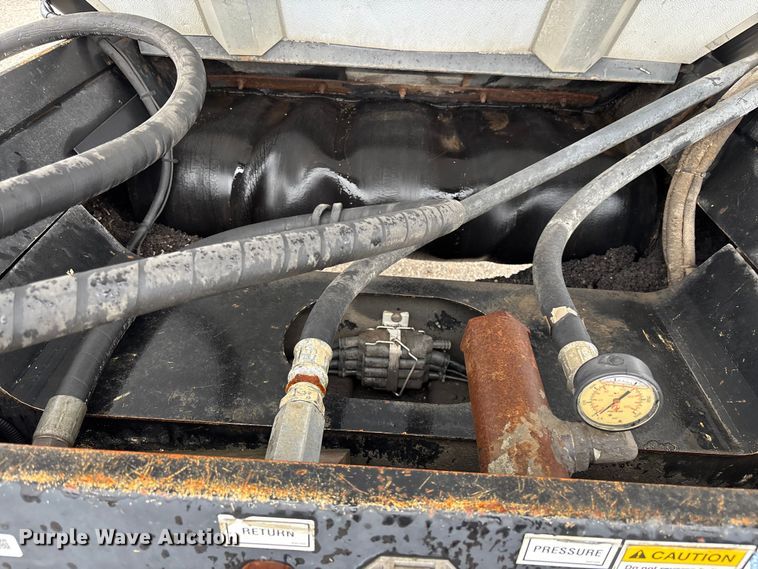 image for item EM5041 2004 Etnyre live bottom trailer