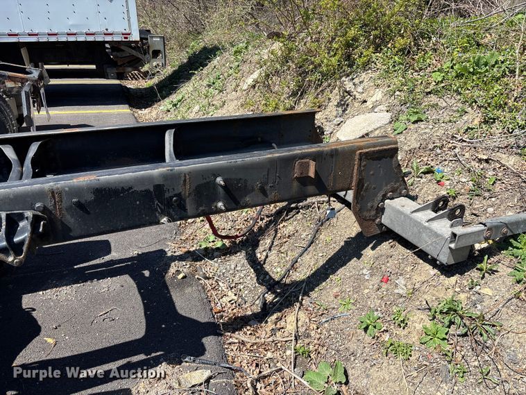 image for item EM8608 2020 International MV607 truck cab and chassis