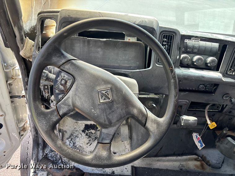 image for item EM8608 2020 International MV607 truck cab and chassis