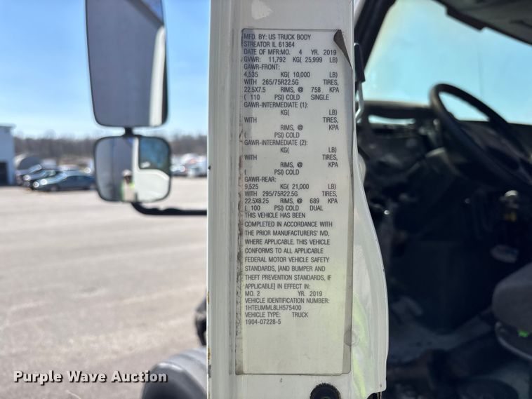 image for item EM8608 2020 International MV607 truck cab and chassis