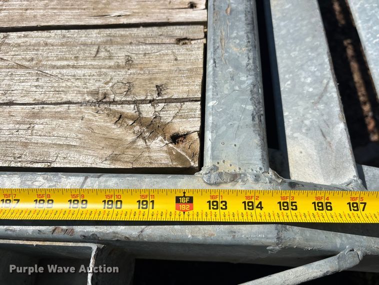 image for item EM8609 2003 Chevrolet C5500 flatbed truck