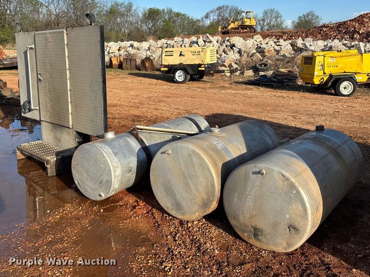 image for item EO4153 Truck parts