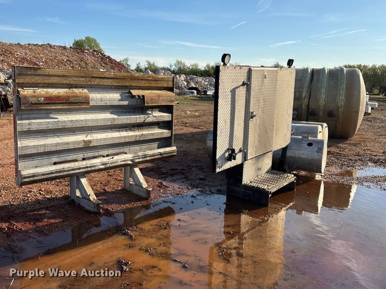 image for item EO4153 Truck parts