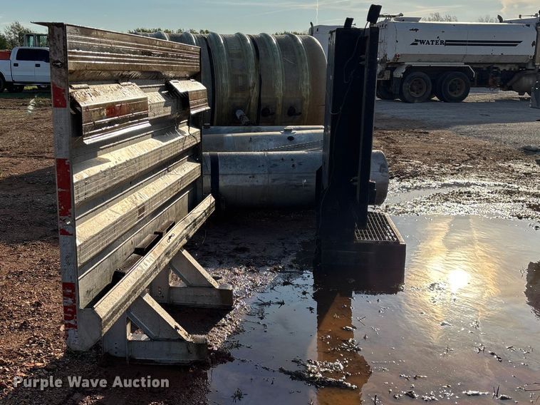 image for item EO4153 Truck parts