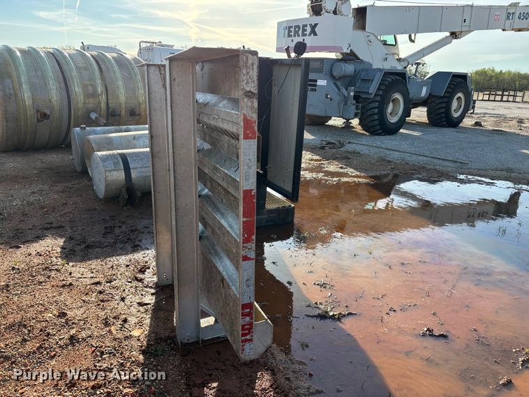 image for item EO4153 Truck parts