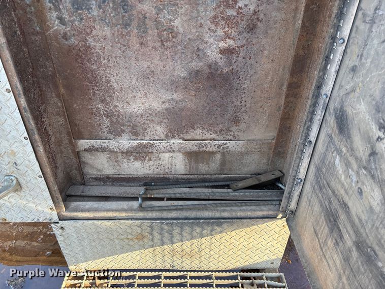 image for item EO4153 Truck parts