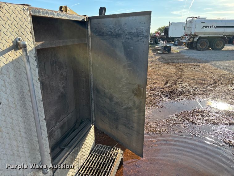 image for item EO4153 Truck parts