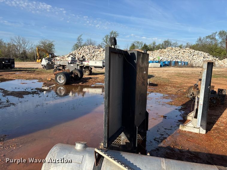 image for item EO4153 Truck parts