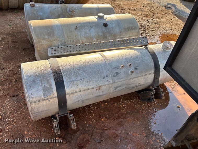 image for item EO4153 Truck parts