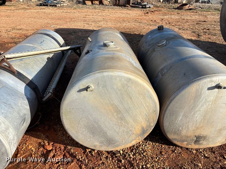 image for item EO4153 Truck parts