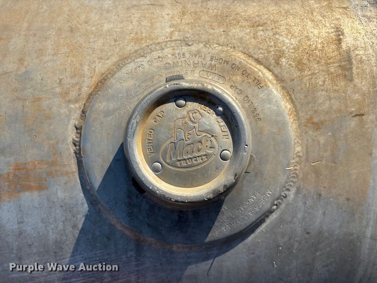 image for item EO4153 Truck parts