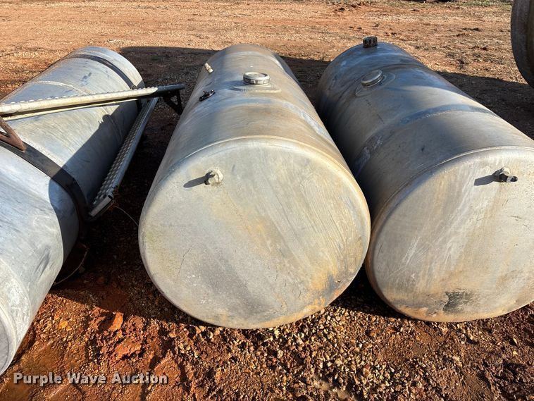 image for item EO4153 Truck parts