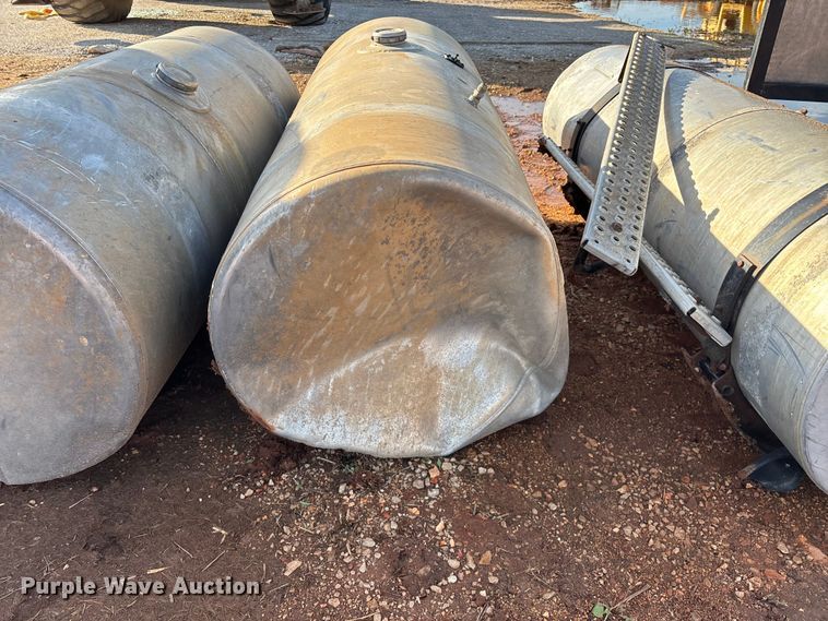 image for item EO4153 Truck parts