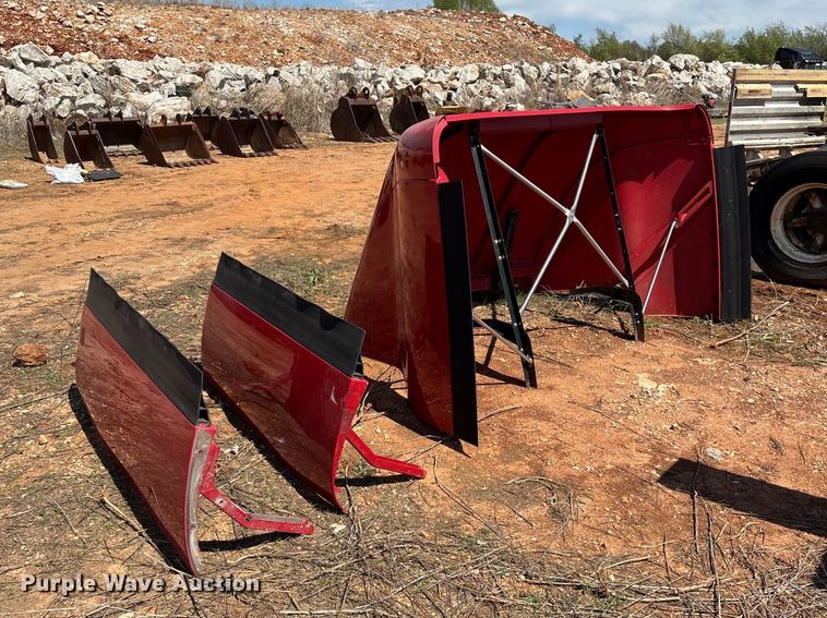 image for item EO4172 Truck parts