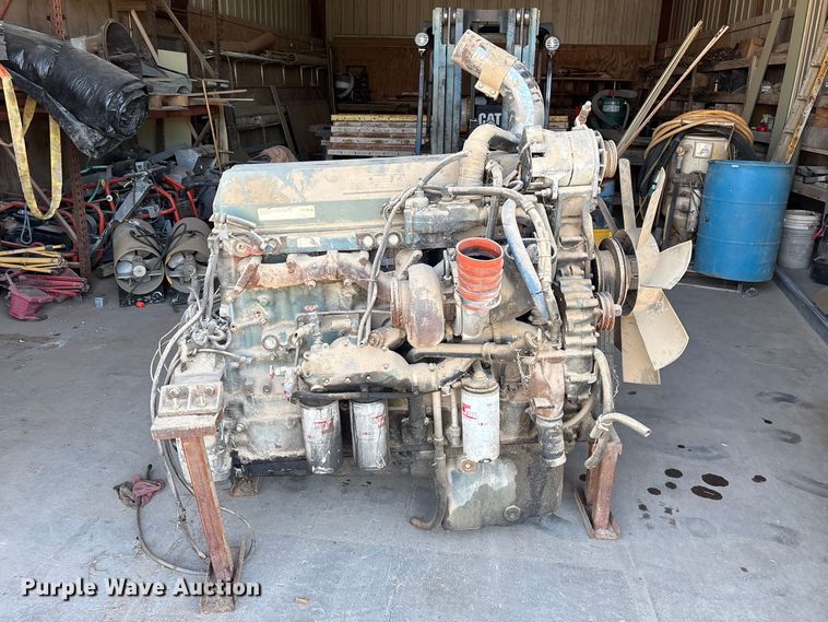 image for item EO4176 Detroit Diesel Series 60 engine