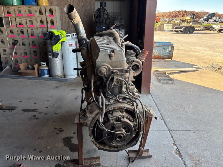 image for item EO4176 Detroit Diesel Series 60 engine
