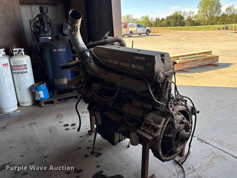 image for item EO4176 Detroit Diesel Series 60 engine