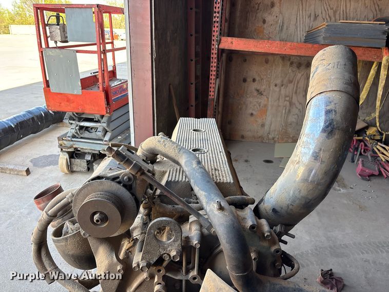 image for item EO4176 Detroit Diesel Series 60 engine