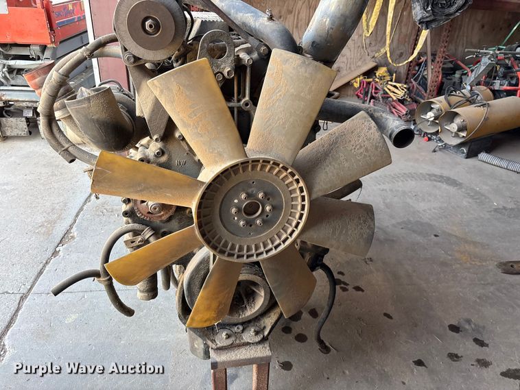 image for item EO4176 Detroit Diesel Series 60 engine