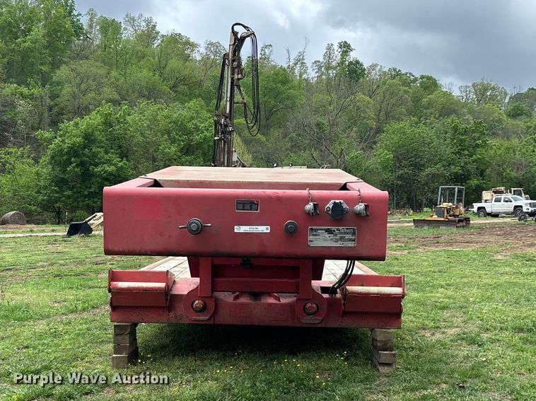 image for item EO4184 2001 Talbert lowboy equipment trailer