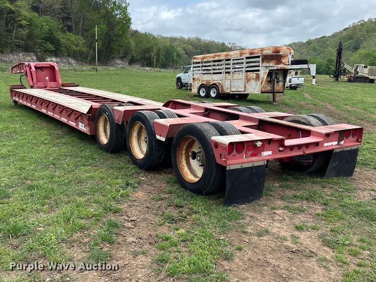 image for item EO4184 2001 Talbert lowboy equipment trailer