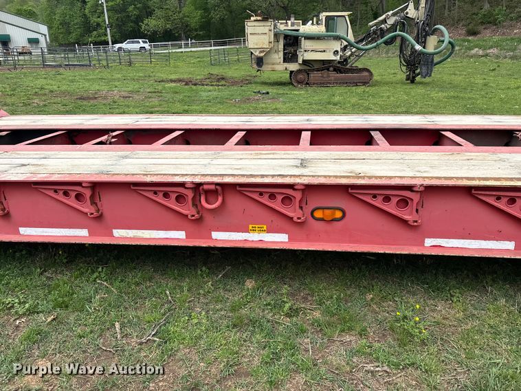 image for item EO4184 2001 Talbert lowboy equipment trailer