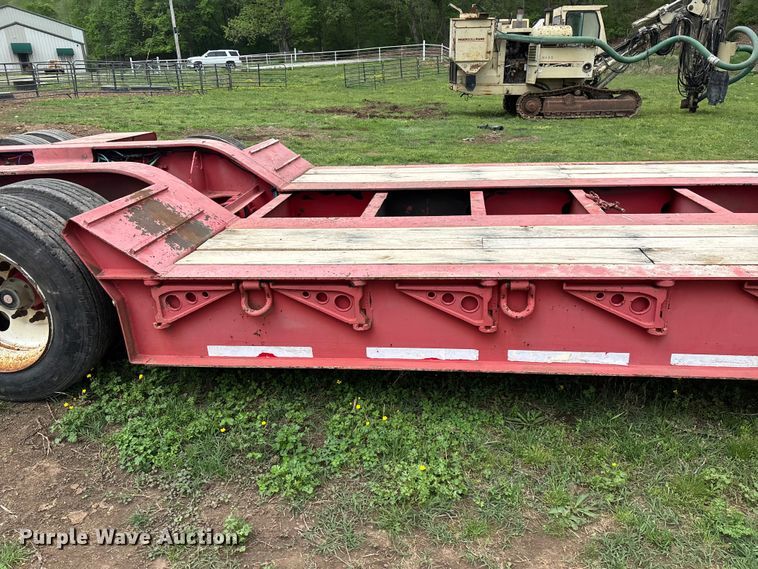 image for item EO4184 2001 Talbert lowboy equipment trailer