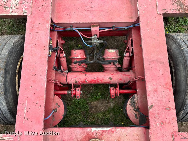 image for item EO4184 2001 Talbert lowboy equipment trailer