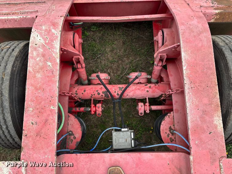 image for item EO4184 2001 Talbert lowboy equipment trailer