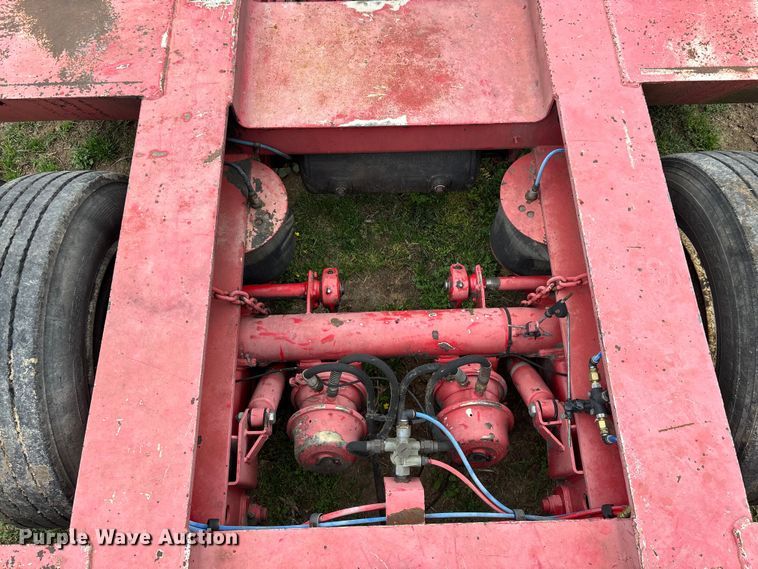 image for item EO4184 2001 Talbert lowboy equipment trailer