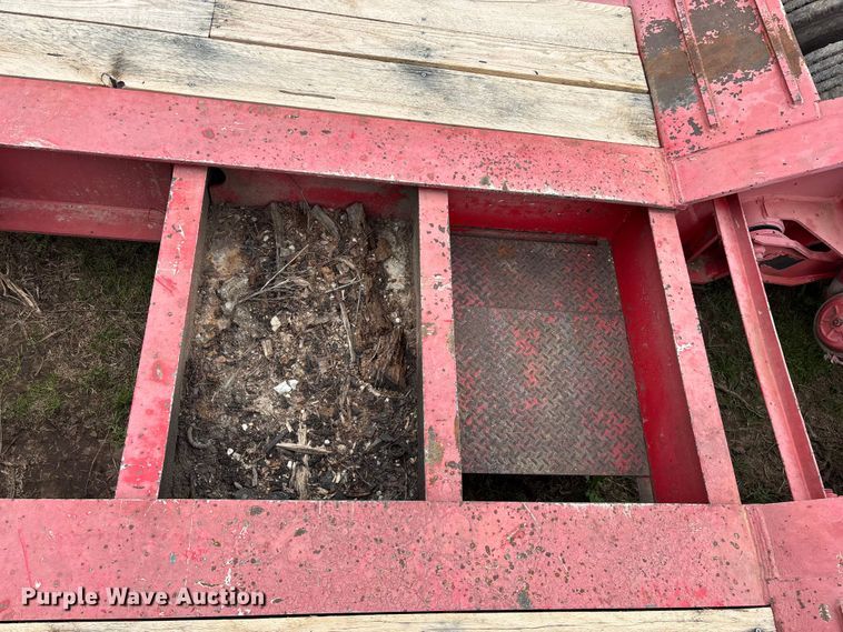 image for item EO4184 2001 Talbert lowboy equipment trailer