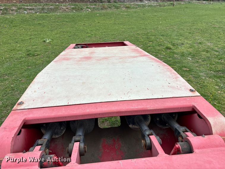 image for item EO4184 2001 Talbert lowboy equipment trailer