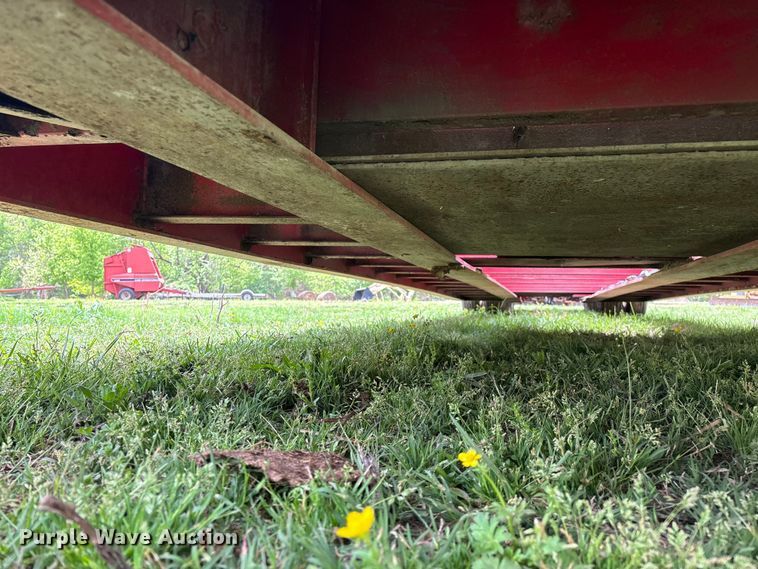 image for item EO4184 2001 Talbert lowboy equipment trailer