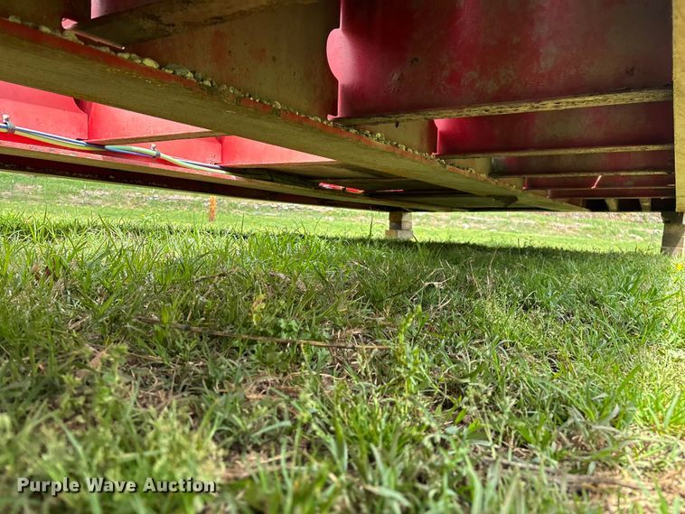 image for item EO4184 2001 Talbert lowboy equipment trailer