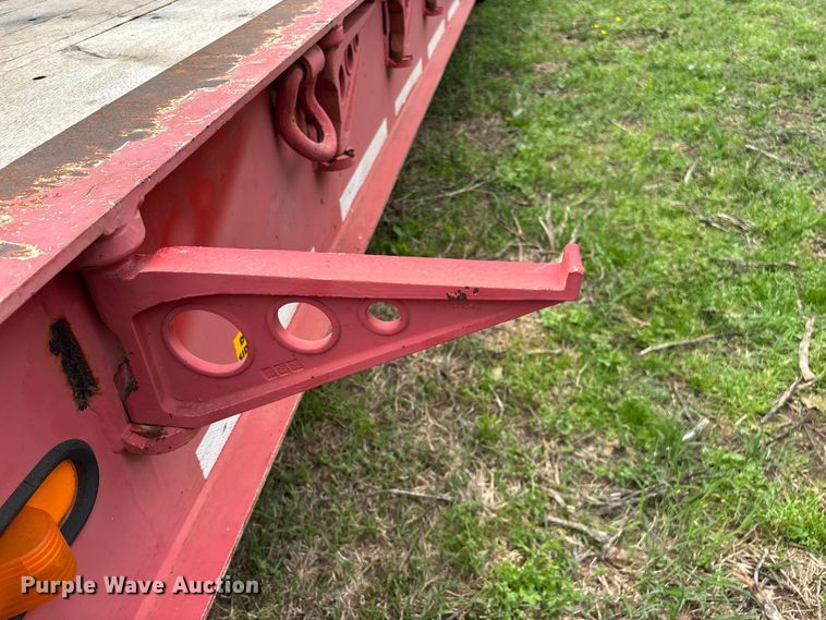 image for item EO4184 2001 Talbert lowboy equipment trailer