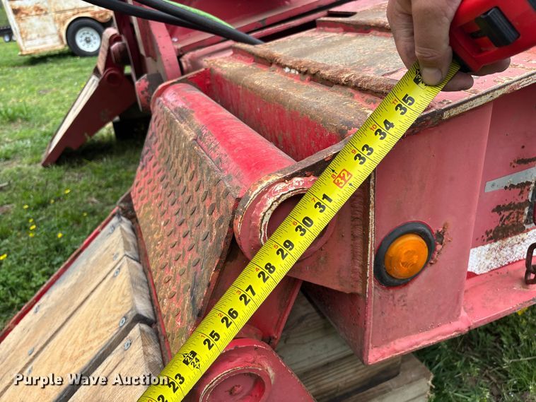 image for item EO4184 2001 Talbert lowboy equipment trailer