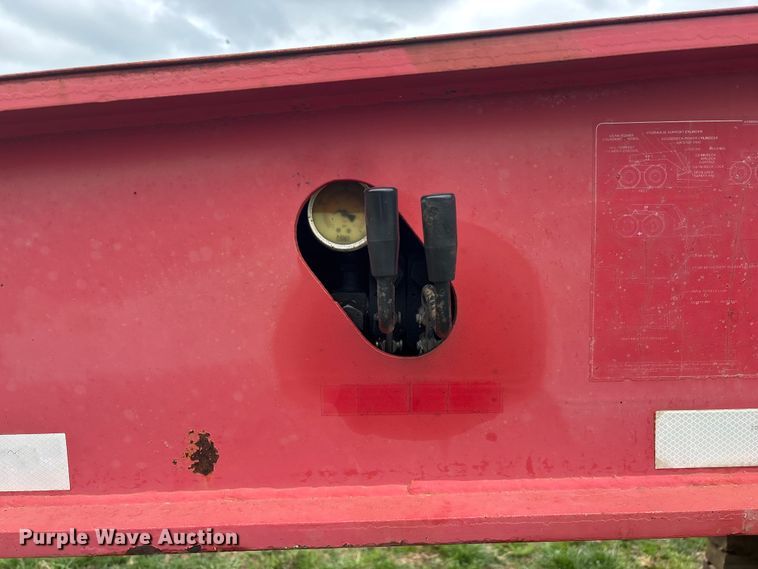 image for item EO4184 2001 Talbert lowboy equipment trailer