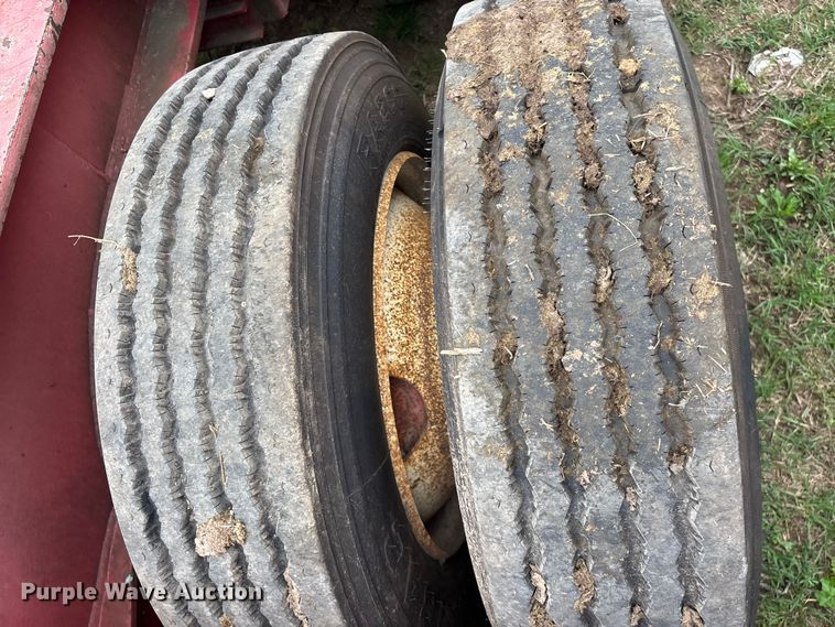 image for item EO4184 2001 Talbert lowboy equipment trailer