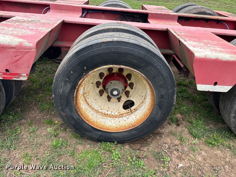 image for item EO4184 2001 Talbert lowboy equipment trailer