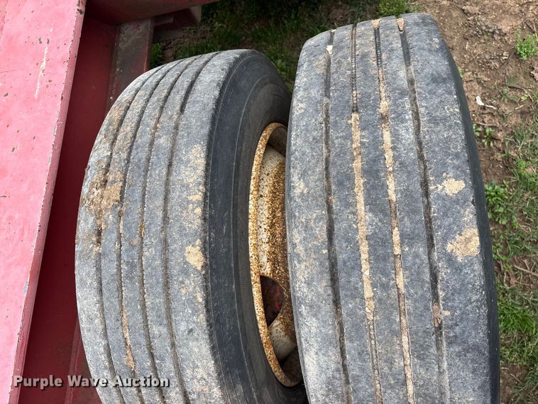 image for item EO4184 2001 Talbert lowboy equipment trailer