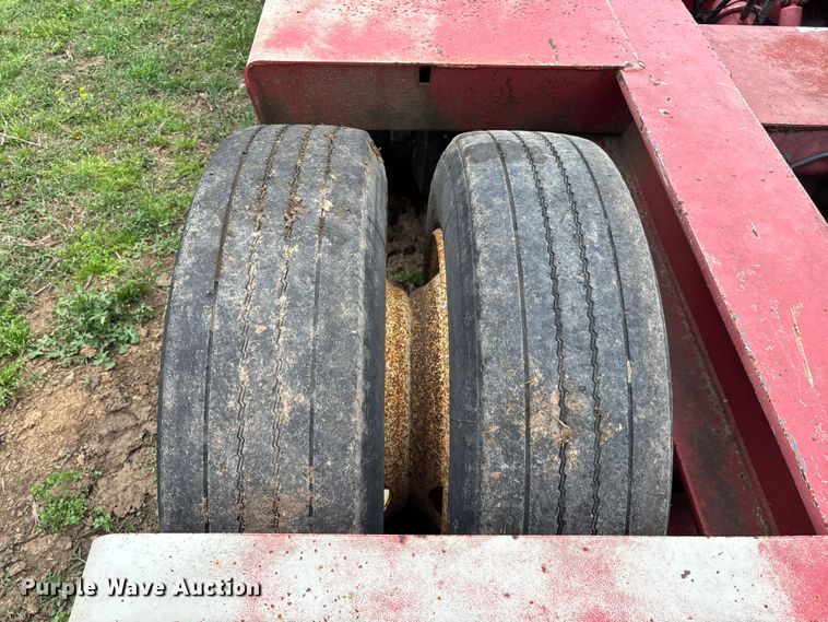 image for item EO4184 2001 Talbert lowboy equipment trailer