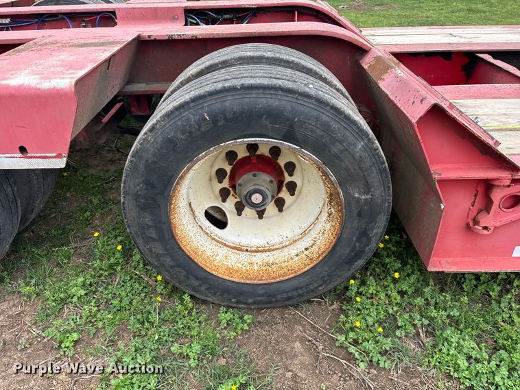 image for item EO4184 2001 Talbert lowboy equipment trailer