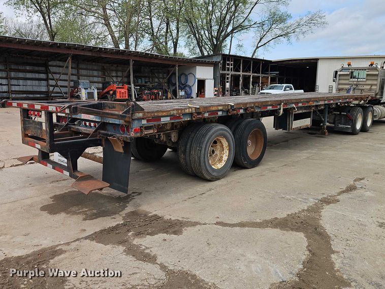 image for item EO7239 1980 Lufkin THT-60 ST flatbed trailer