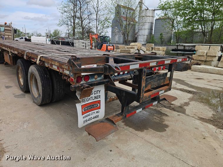 image for item EO7239 1980 Lufkin THT-60 ST flatbed trailer