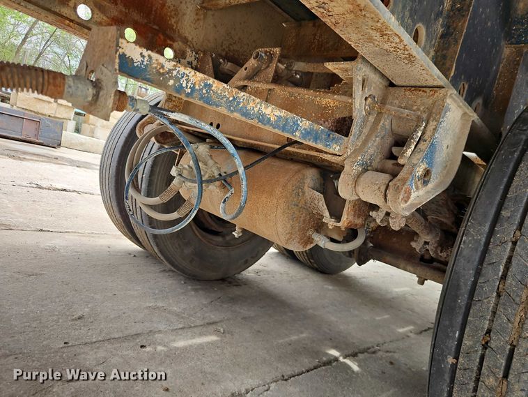 image for item EO7239 1980 Lufkin THT-60 ST flatbed trailer