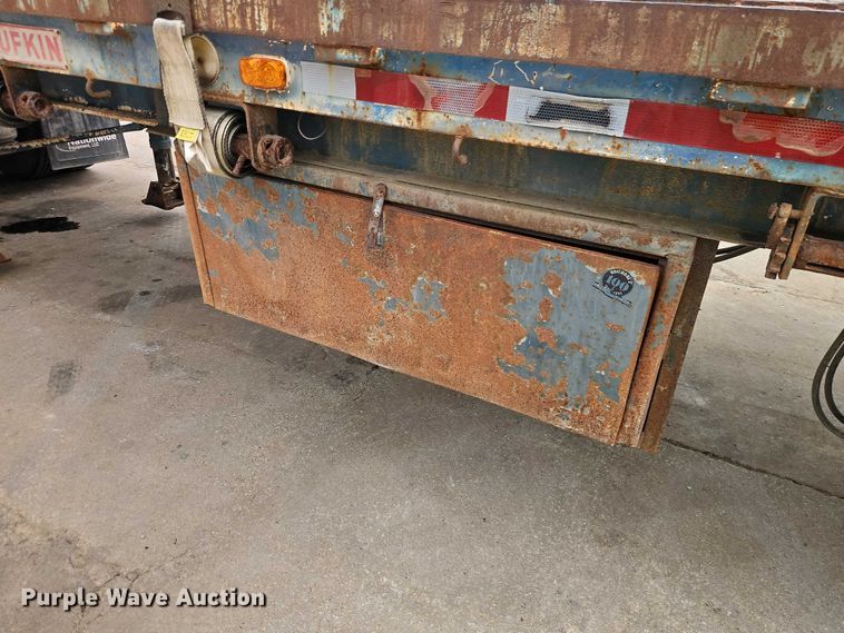 image for item EO7239 1980 Lufkin THT-60 ST flatbed trailer
